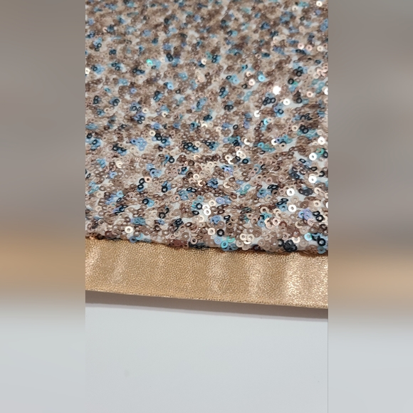 Sequin golden trim dance costume crop top - Picture 3 of 10